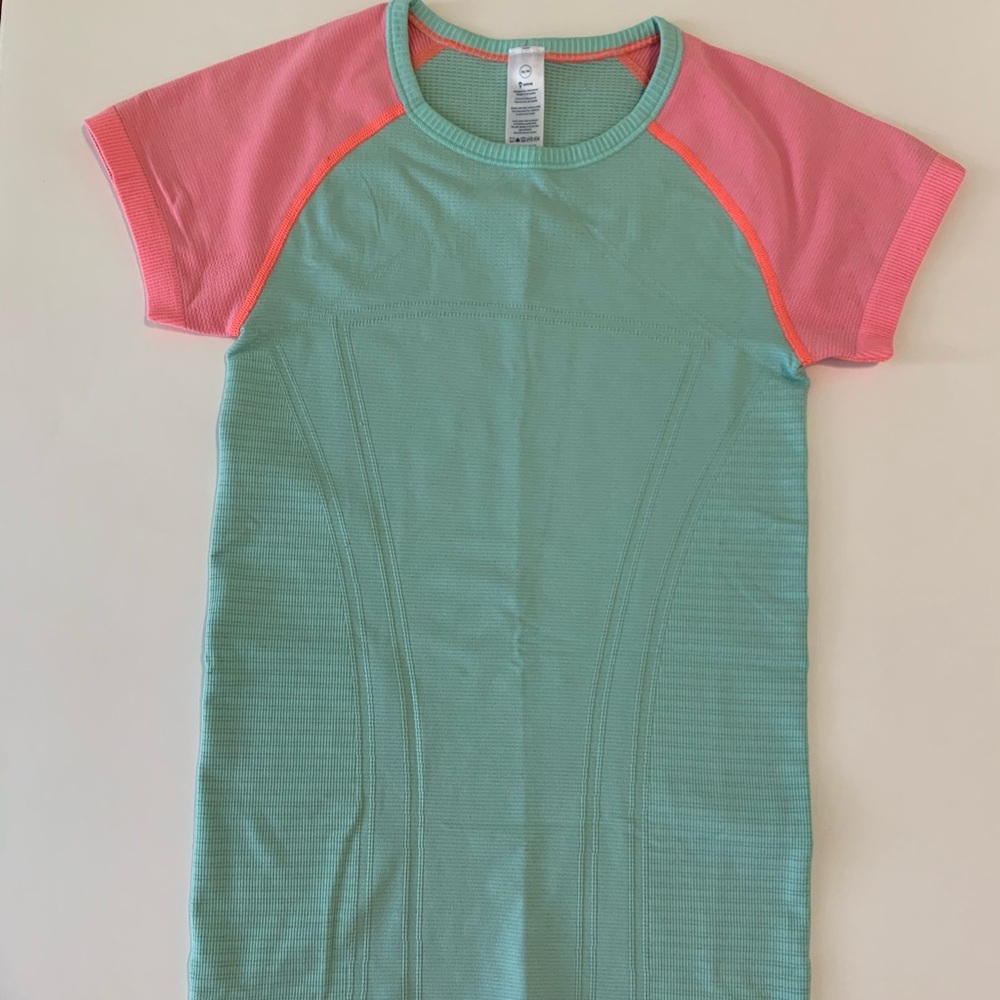 Ivivva shirt. TSM-1.
